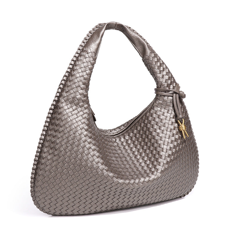 Crescent shaped women's bag hand woven hand-held dumpling bag fashionable single shoulder armpit bag