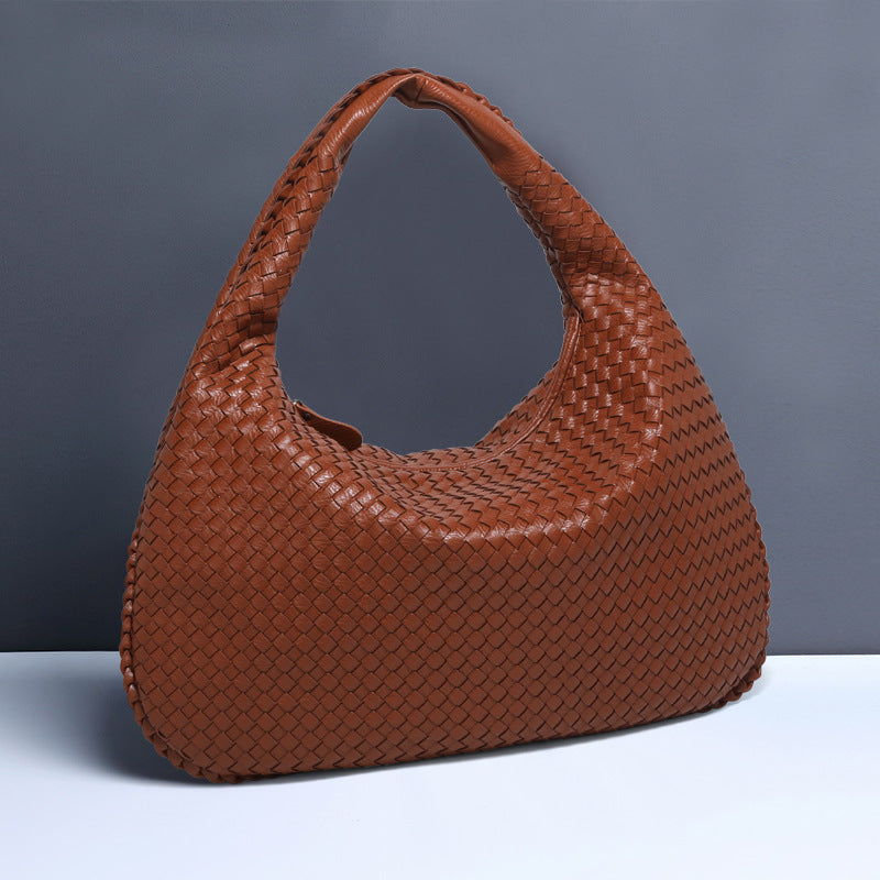 Crescent shaped women's bag hand woven hand-held dumpling bag fashionable single shoulder armpit bag