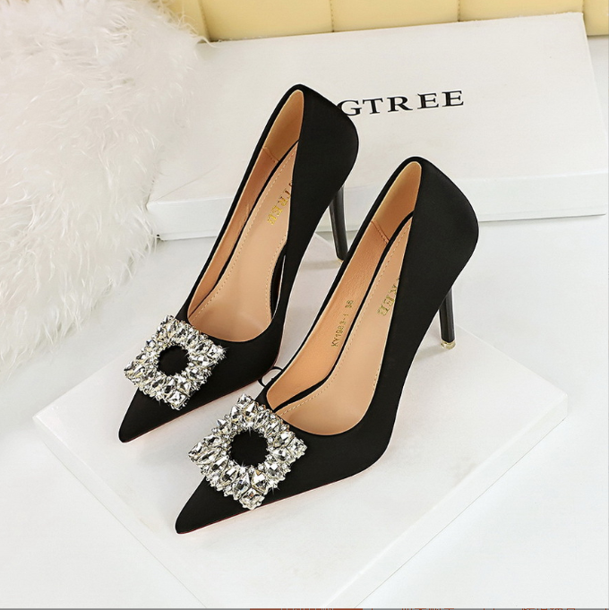 Spring and autumn banquet high heeled shoes women shoes super high heeled shallow mouth pointed toe satin rhinestone buckle